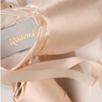 Roden Pointe Shoes